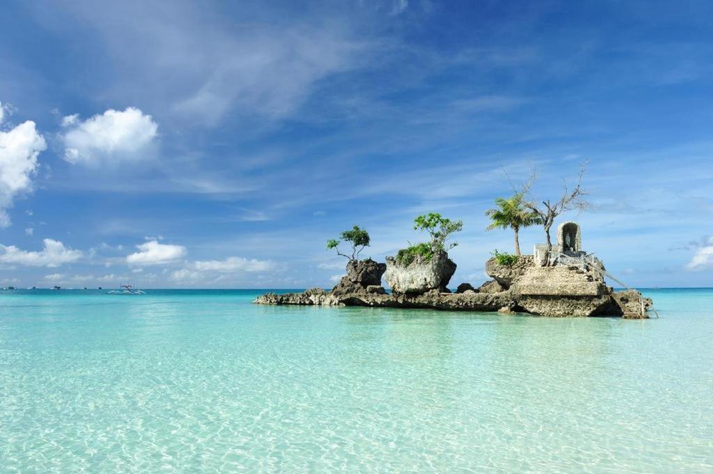 Hotel Deparis Boracay