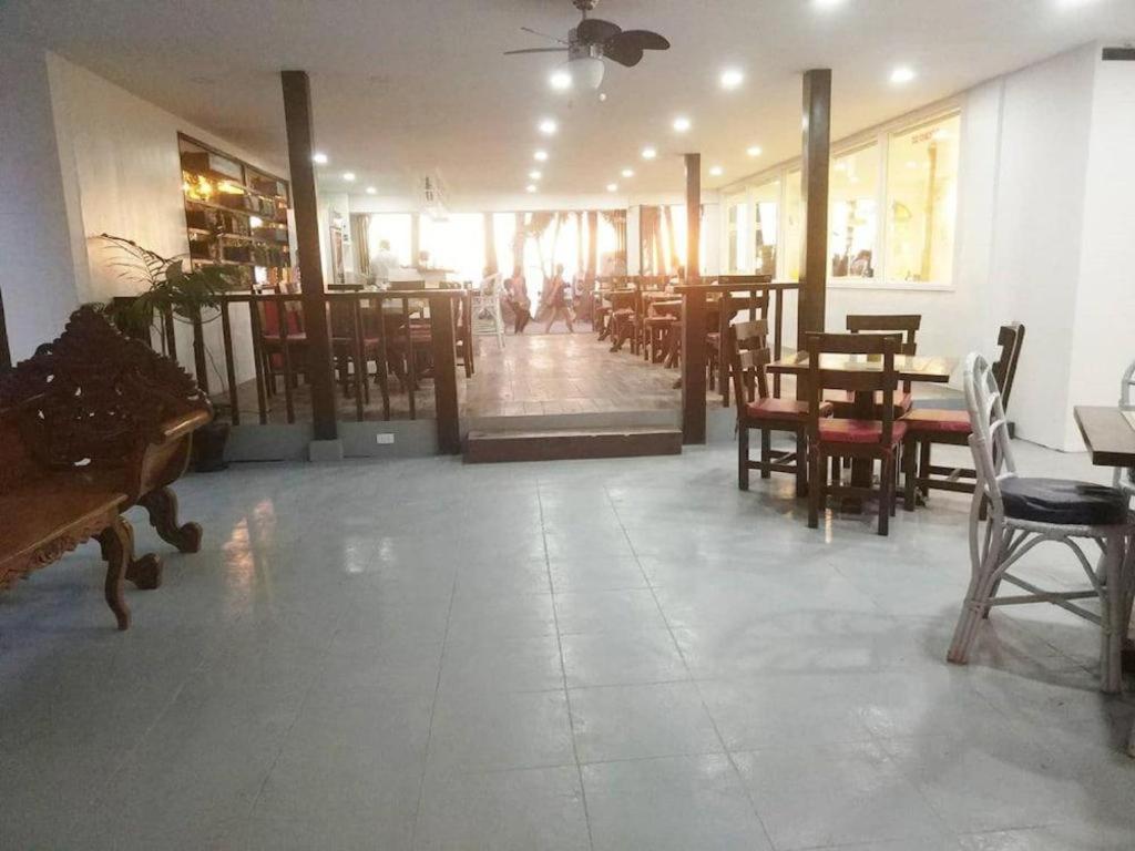 Deparis Boracay